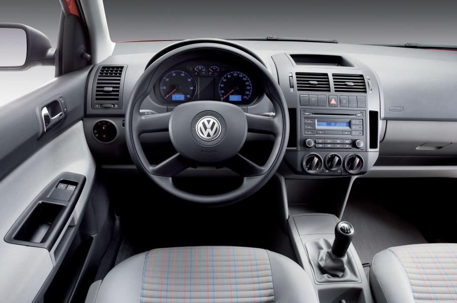  Volkswagen Polo 2006 года  (фото 49 из 62)